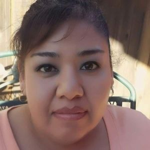 Meet your Posher, Gabriela